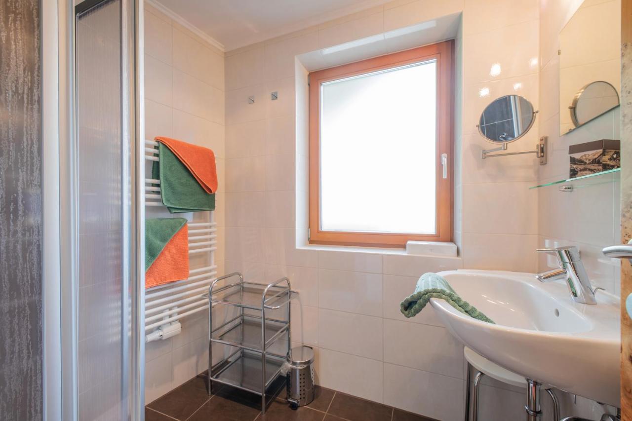 דירות ניוסטיפט אים סטובאיטל Haus Rosmarie מראה חיצוני תמונה