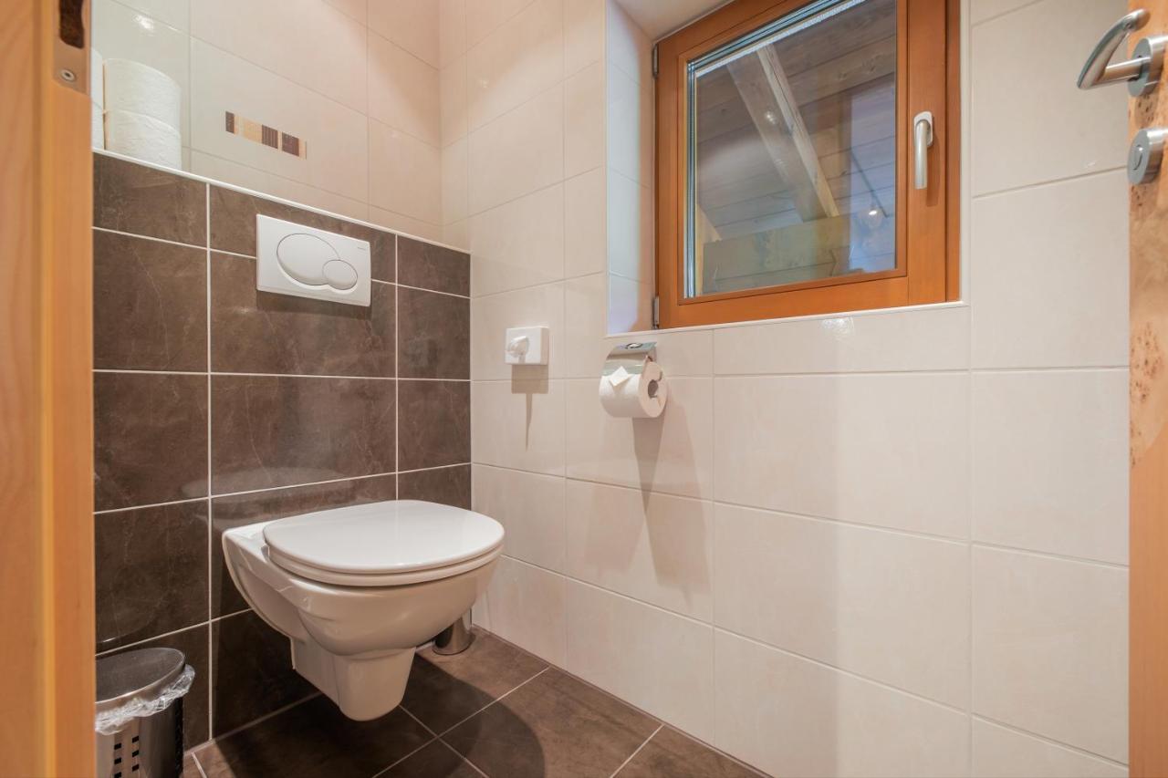 דירות ניוסטיפט אים סטובאיטל Haus Rosmarie מראה חיצוני תמונה